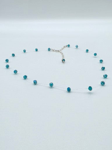 Halsband i silver 925 med blå kristaller – Floating design