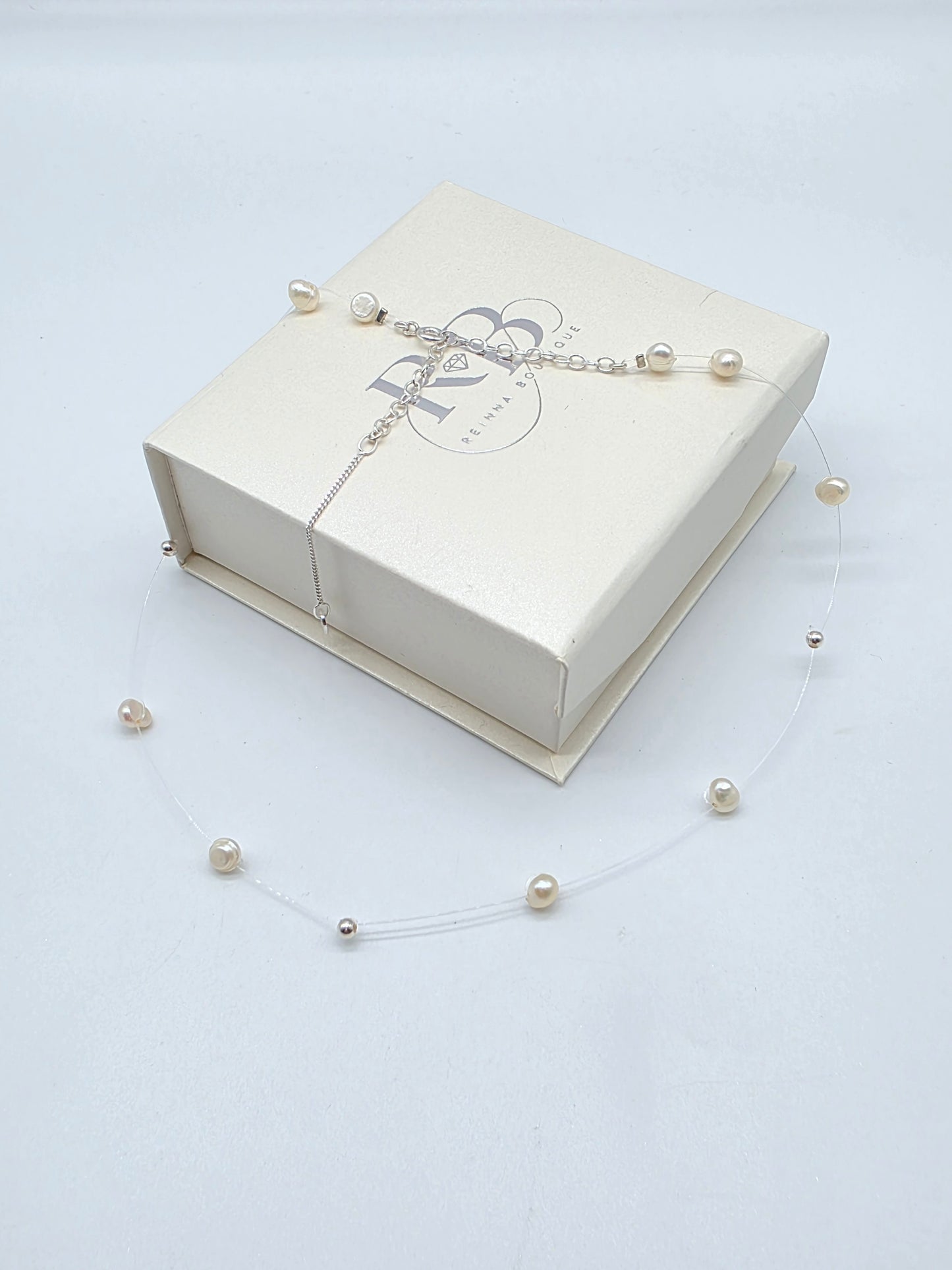 Halsband i silver 925 med sötvattenspärlor & silverkulor