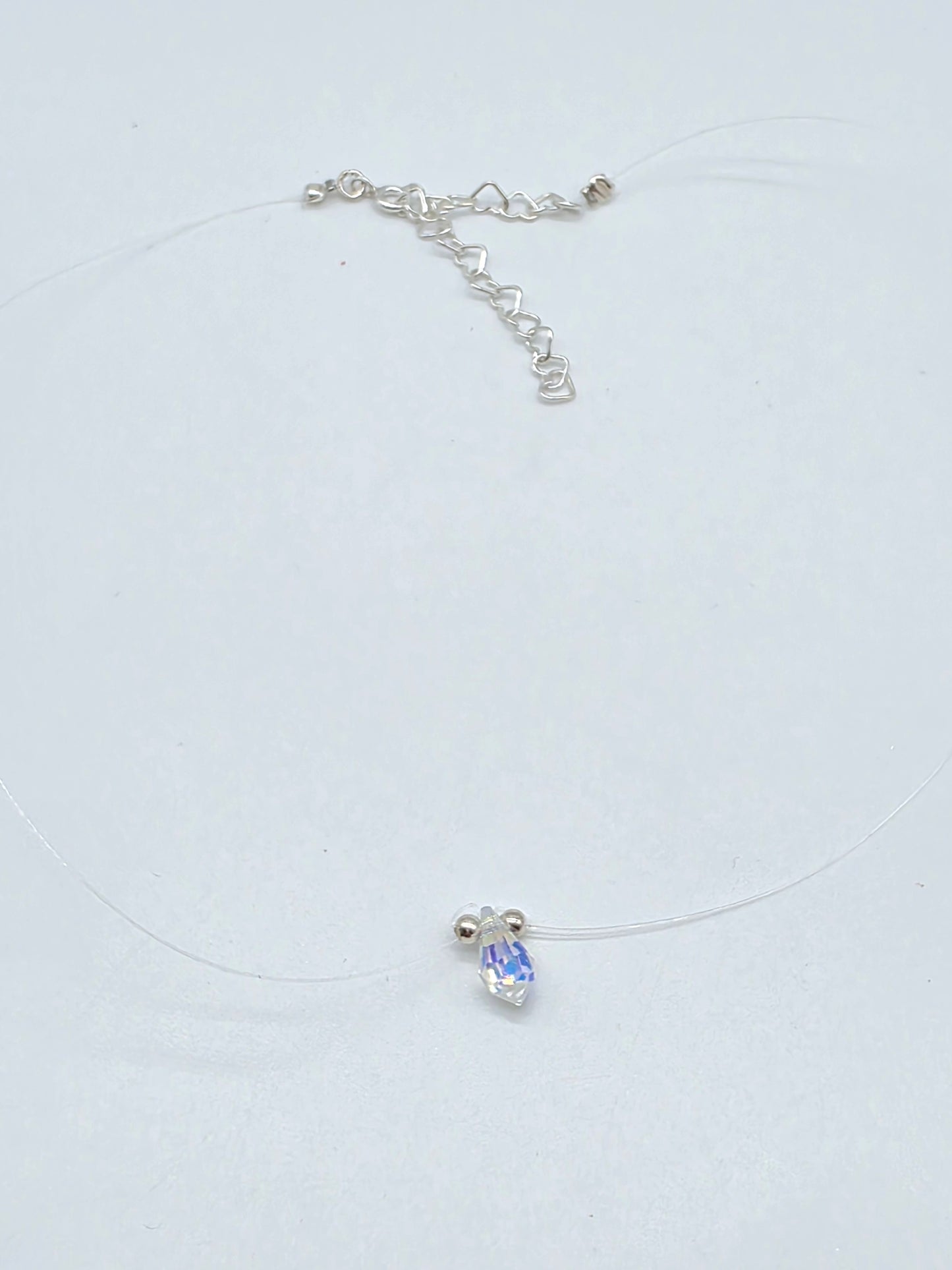 Minimalistiskt halsband i silver 925 med kristall i droppform