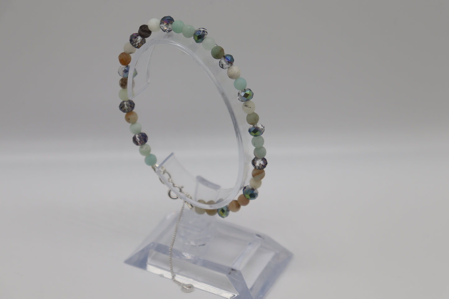 Elegant Armband i Silver med Kristaller