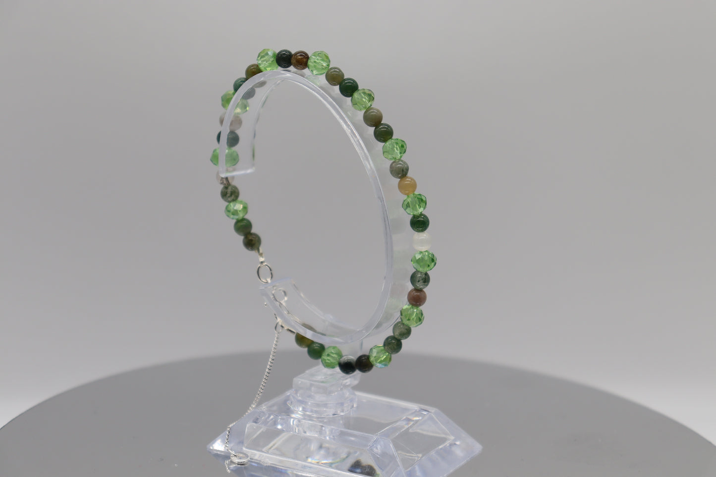 Elegant Armband i Silver med Kristaller