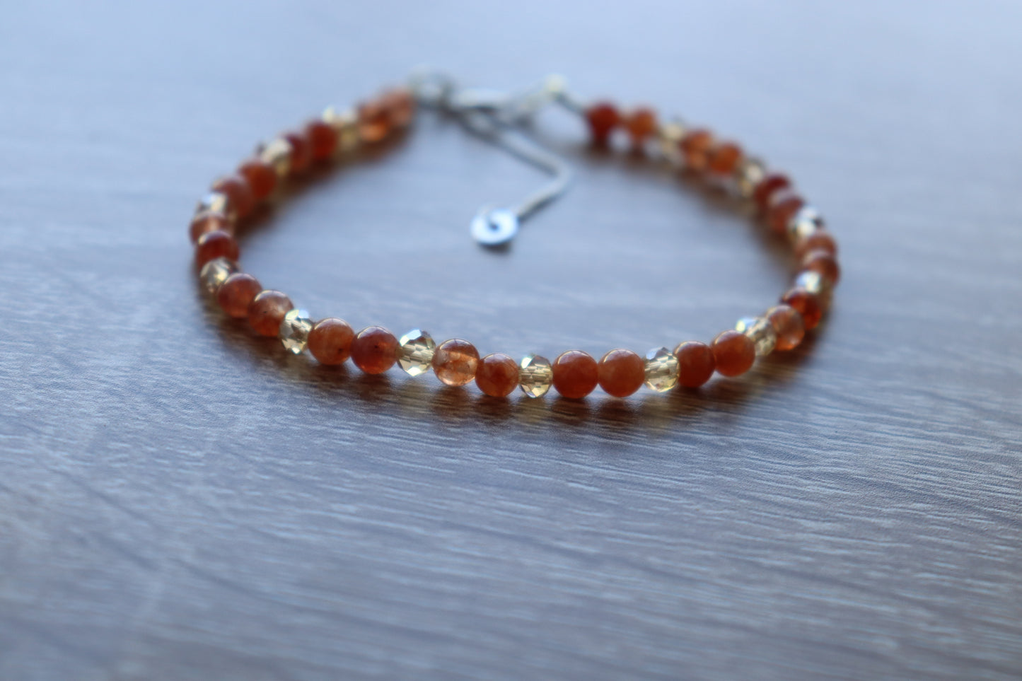 Elegant Armband i Silver med Kristaller