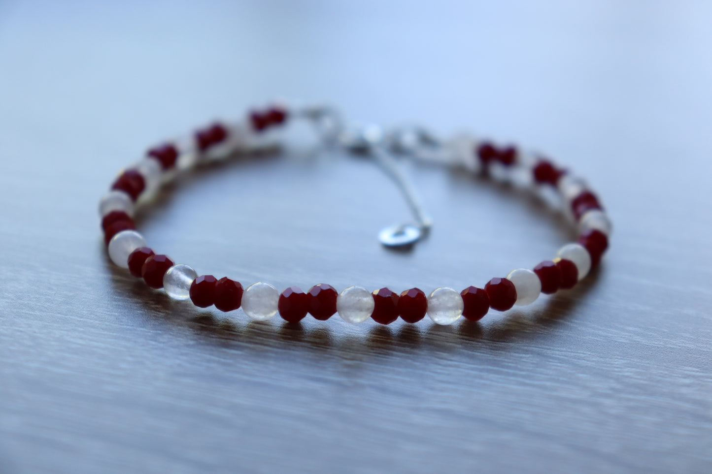Elegant Armband i Silver med Kristaller