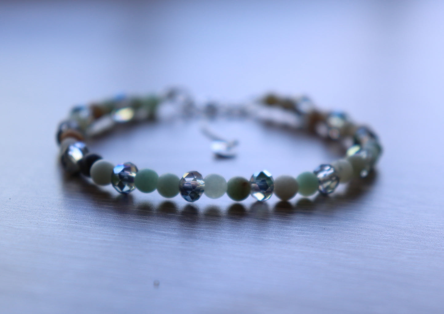 Elegant Armband i Silver med Kristaller
