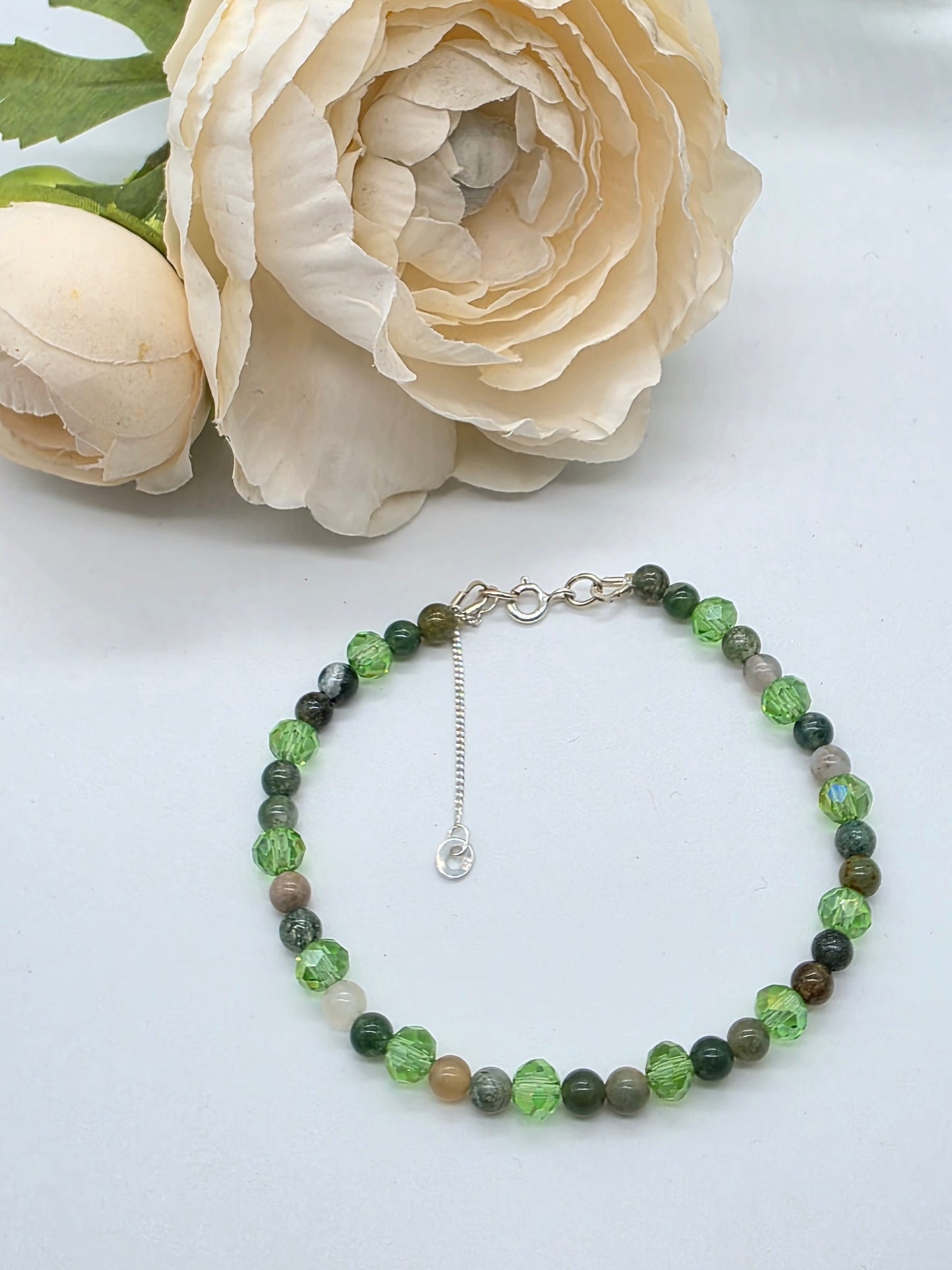 Elegant Armband i Silver med Kristaller