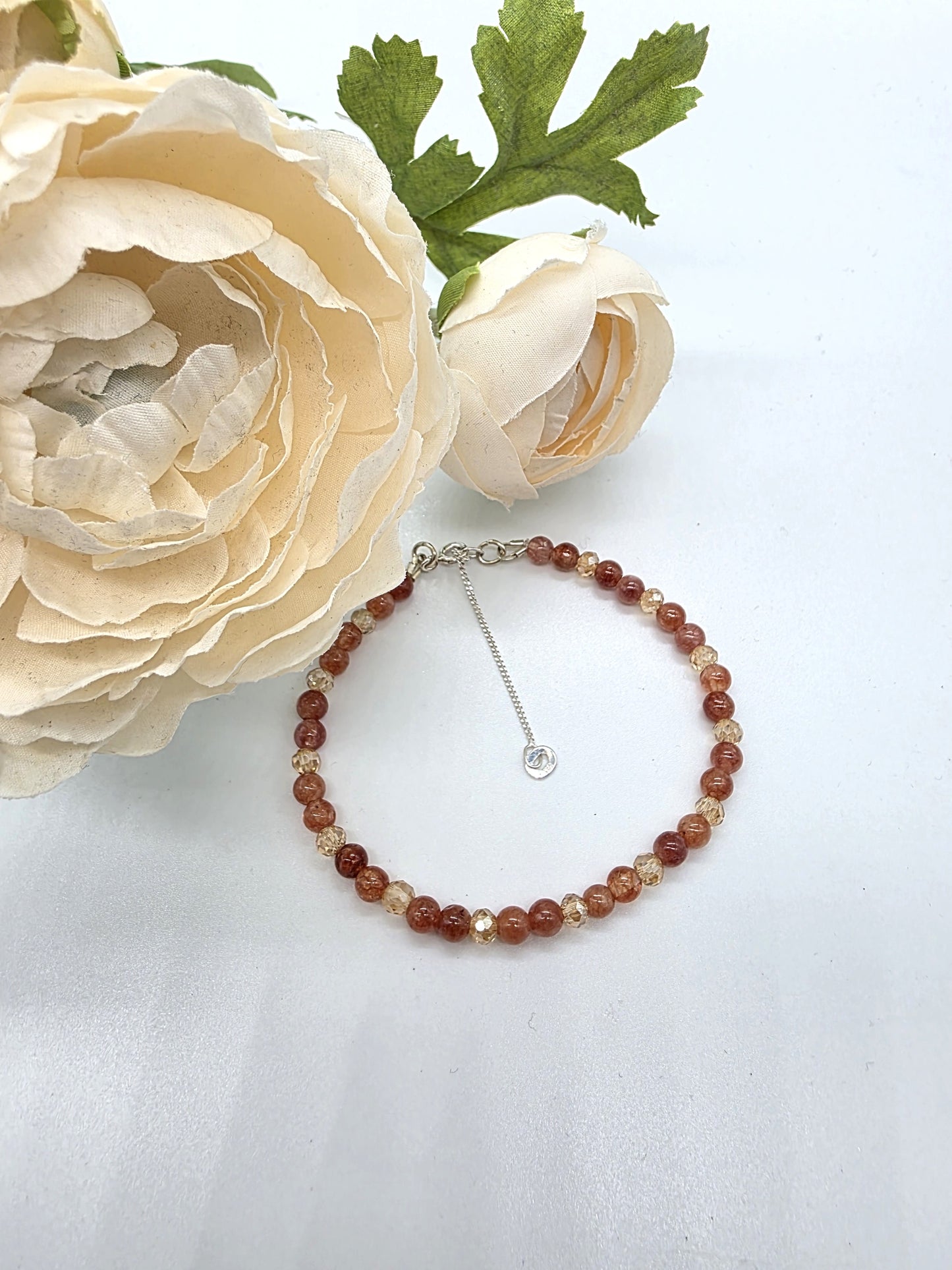 Elegant Armband i Silver med Kristaller