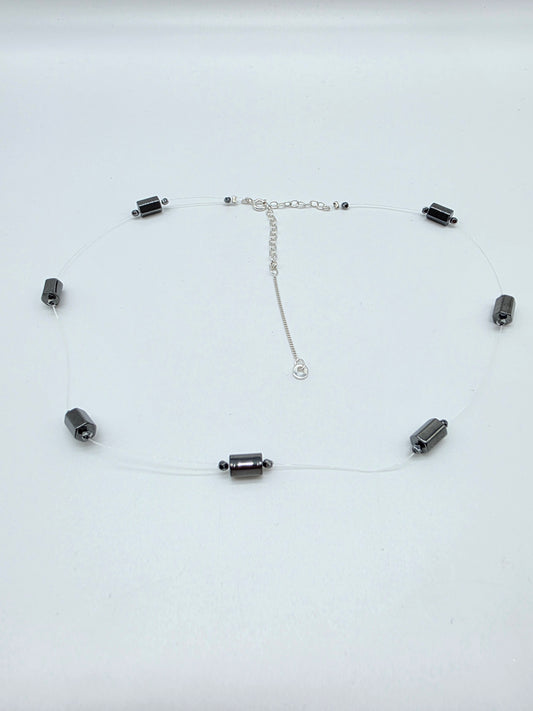 Floating halsband med hematit och silver 925