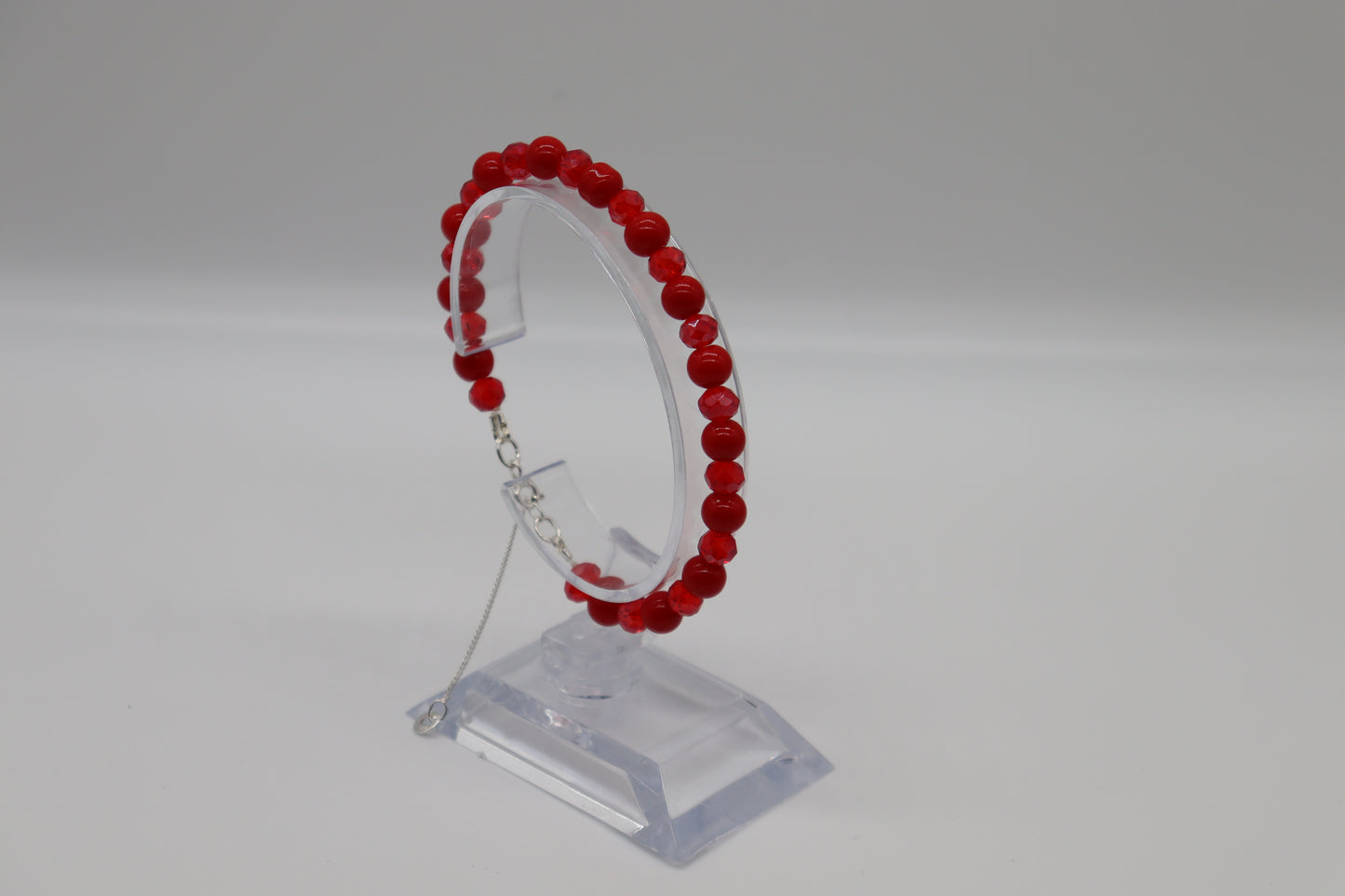Elegant Armband i Silver med Kristaller