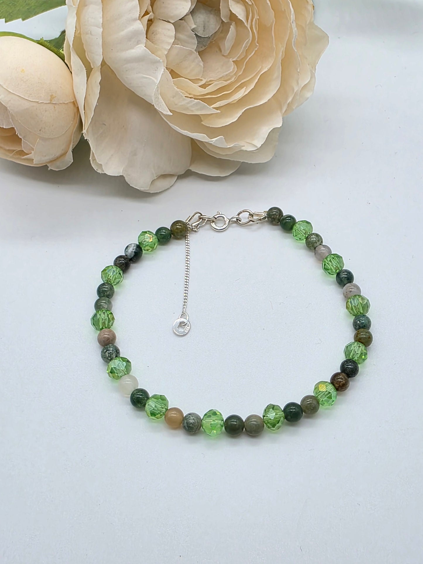 Elegant Armband i Silver med Kristaller
